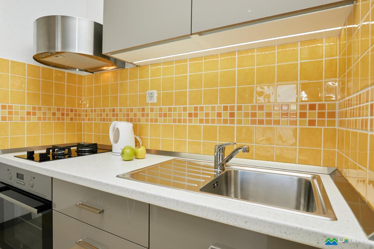 Mljet 2 You - Seafront Apartment 2+2 Sobra Exteriör bild
