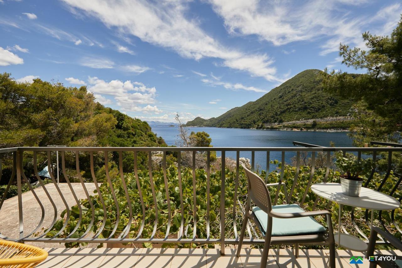 Mljet 2 You - Seafront Apartment 2+2 Sobra Exteriör bild